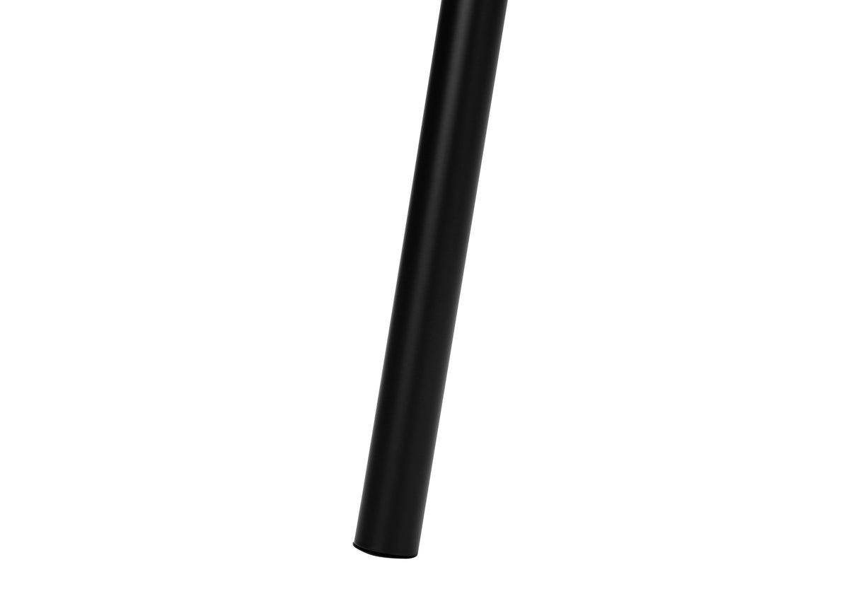 Black floor lamp — detail view