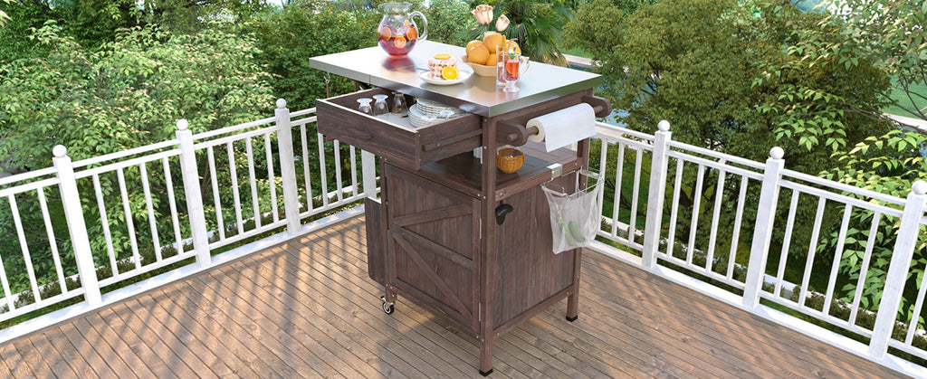 Brown kitchen island — close-up detail
